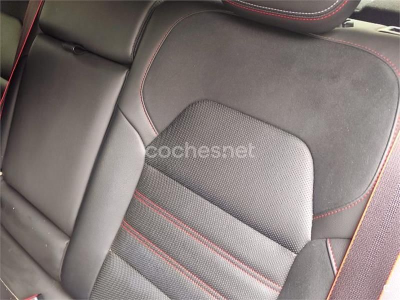 Usado Renault Arkana RS Line 145 CV (106 kW) 2022 Blanco SUV