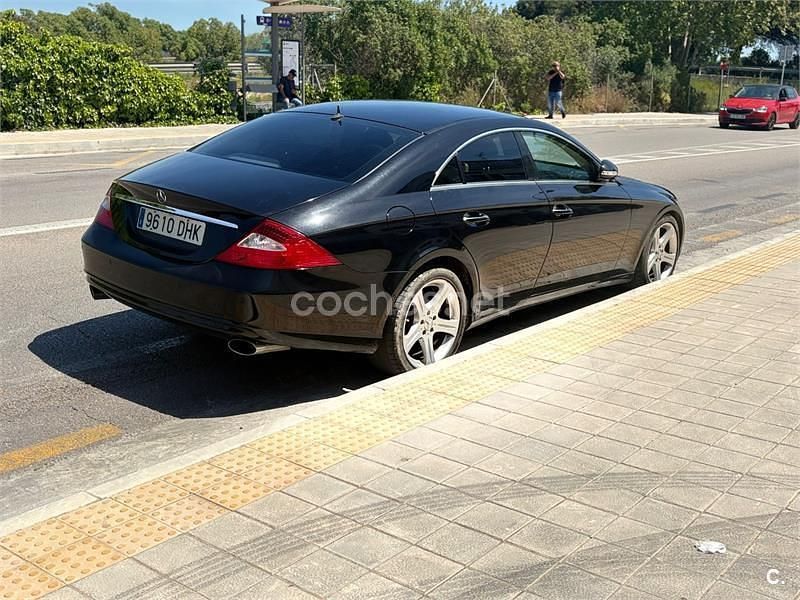 Usado Mercedes CLS350 272 CV (200 kW) 2005 Negro Berlina