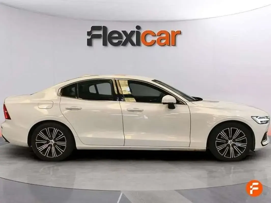 Usado Volvo S60 Business Edition 190 CV (139 kW) 2020 Blanco Berlina