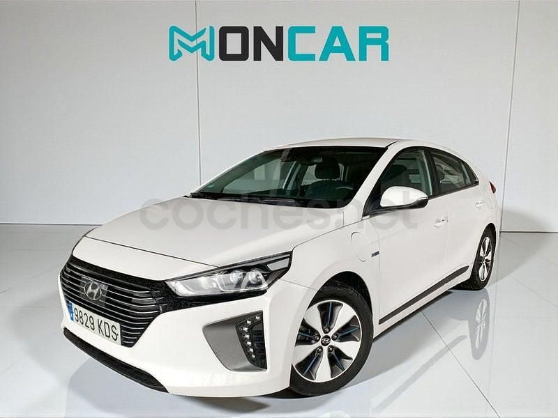 Usado Hyundai Ioniq 141 CV (103 kW) 2017 Blanco Utilitario