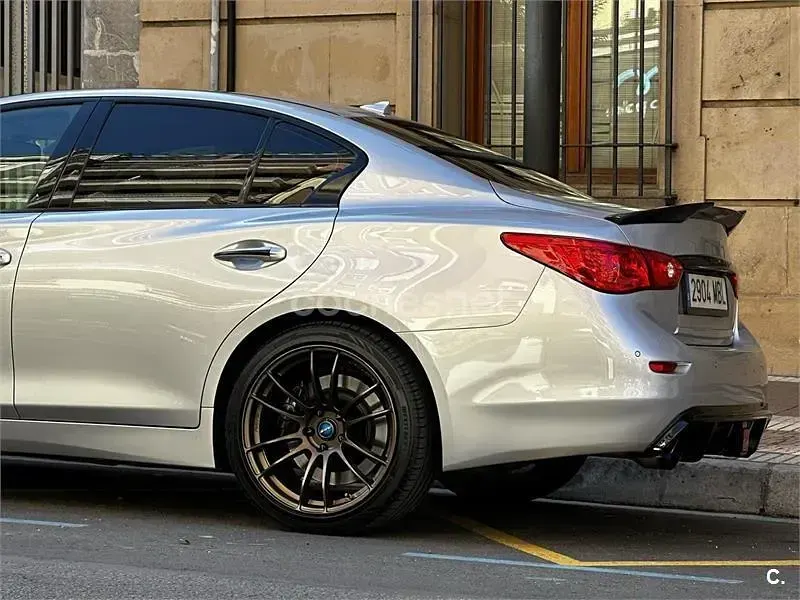 Usado Infiniti Q50 Sport Tech 364 CV (267 kW) 2017 Gris / plata Berlina