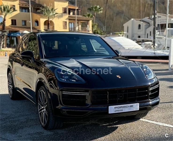 Negro Usado 2020 Porsche Cayenne Turbo S SUV | 155.000 € - Imagen 1/4