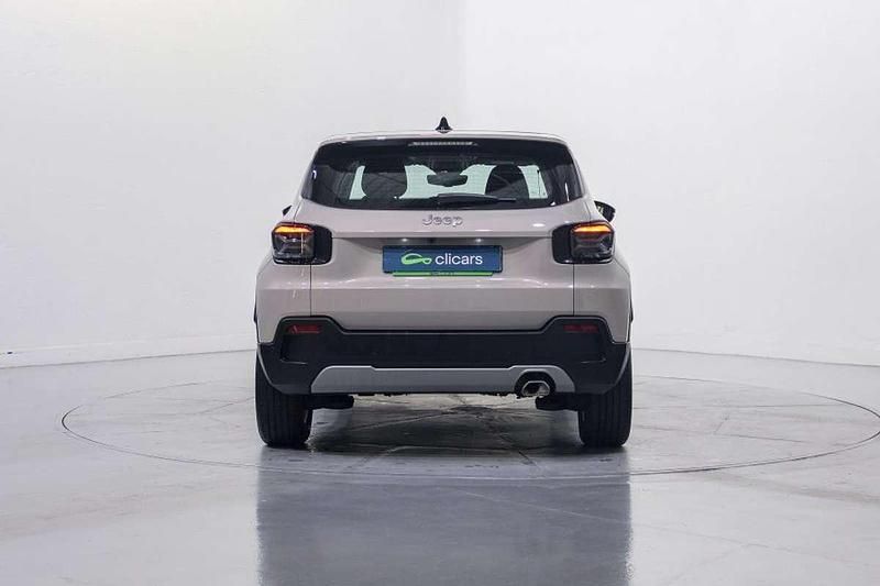 Usado Jeep Avenger Altitude 101 CV (74 kW) 2025 Naranja SUV