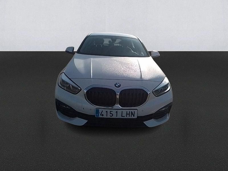 Usado BMW 118 Comfort Edition 150 CV (110 kW) 2020 Blanco Utilitario