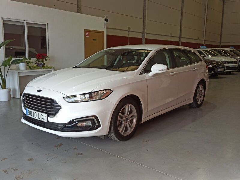 Blanco Usado 2019 Ford Mondeo Titanium Familiar | 13.900 € (Buen precio) - Imagen 1/4