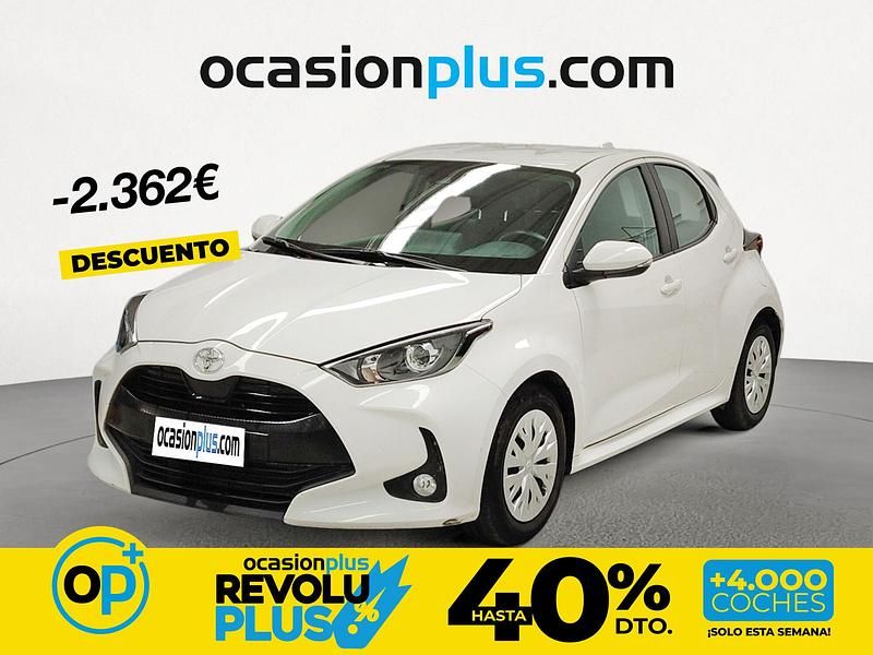 Usado Toyota Yaris Active 69 CV (50 kW) 2023 Blanco Utilitario