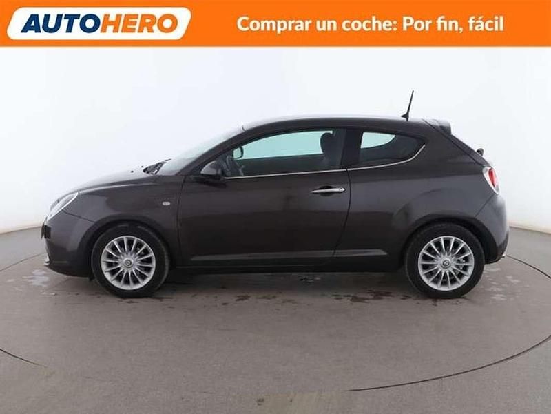Usado Alfa Romeo MiTo Distinctive 105 CV (77 kW) 2014 Gris / plata Utilitario
