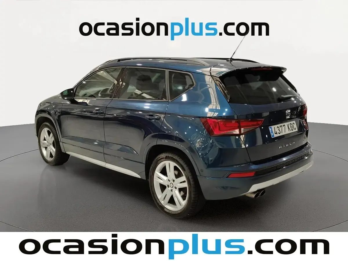 Usado Seat Ateca 4Drive 150 CV (110 kW) 2017 Azul SUV