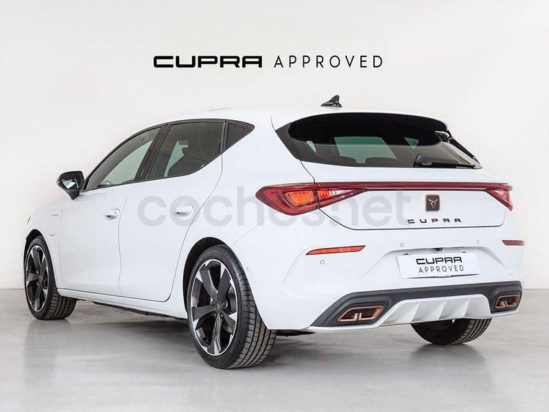 Usado Cupra Leon 204 CV (150 kW) 2023 Blanco Berlina
