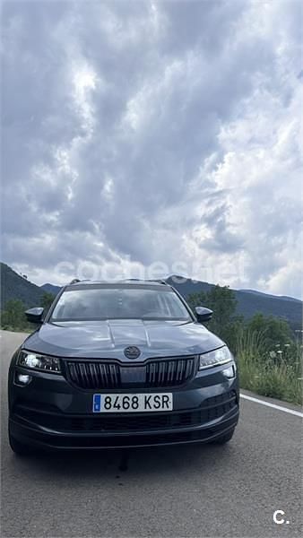 Usado Skoda Karoq Ambition 150 CV (110 kW) 2018 Gris / plata SUV