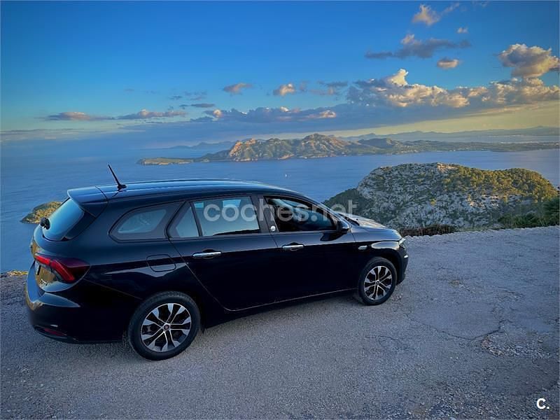 Negro Usado 2020 Fiat Tipo Mirror Berlina | 9000 € (Super precio) - Imagen 1/4