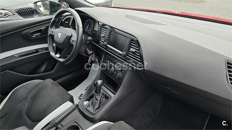 Usado Seat Leon CUPRA 280 CV (205 kW) 2015 Rojo Berlina