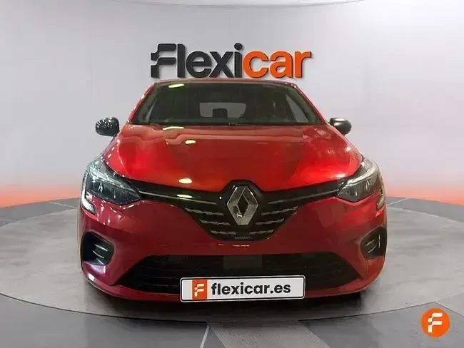 Usado Renault Clio Techno 90 CV (66 kW) 2023 Rojo Utilitario