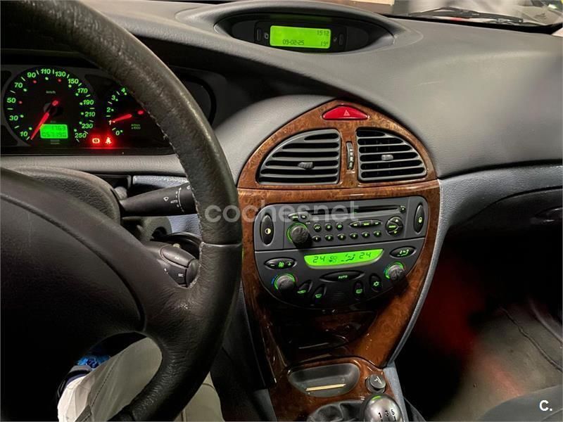 Verde Usado 2002 Citroën C5 Familiar | 4000 € (Precio justo) - Imagen 1/4