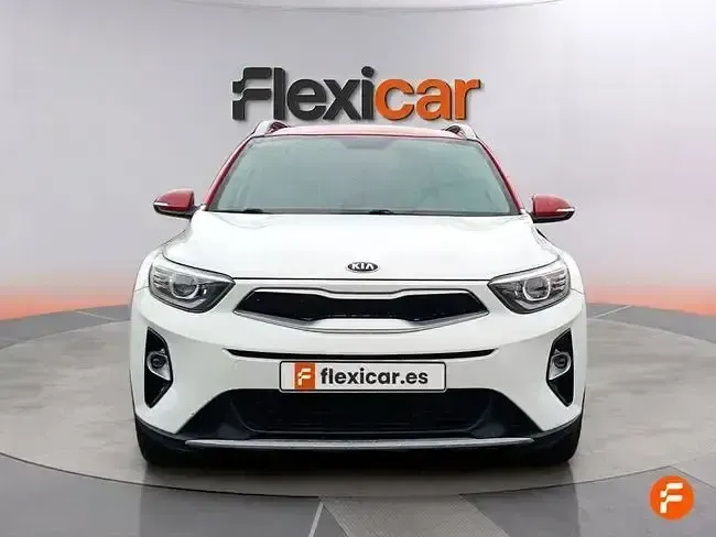 Usado Kia Stonic 110 CV (80 kW) 2018 Blanco SUV