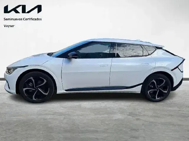 Käytetty Kia EV6 GT-Line 168 kW (229 HP) 2024 Valkoinen Katumaasturi