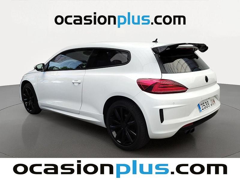 Begagnad VW Scirocco R-line 125 HK (91 kW) 2017 Vit Sportkupé