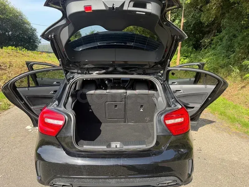 Usado Mercedes A45 AMG AMG 360 CV (264 kW) 2014 Negro Utilitario