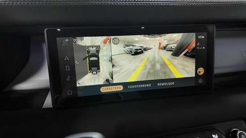 Usado Land Rover Defender SE 250 CV (183 kW) 2023 Negro SUV