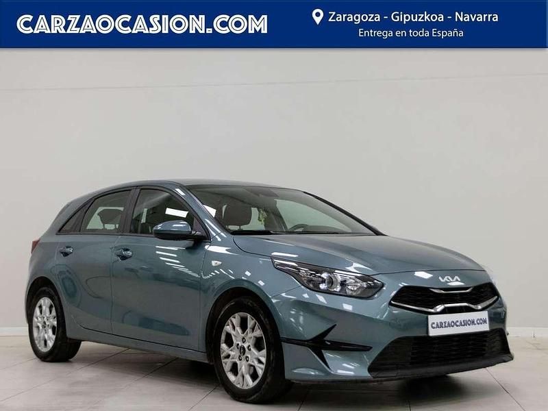 Gris Usado 2023 Kia Ceed Utilitario | 15.500 € (Precio justo) - Imagen 1/4