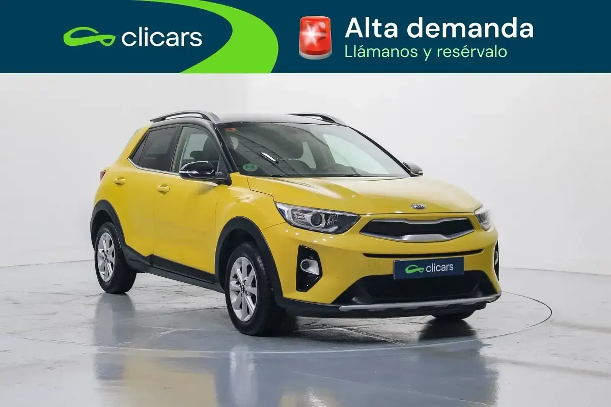 Usado Kia Stonic 84 CV (61 kW) 2018 Amarillo SUV