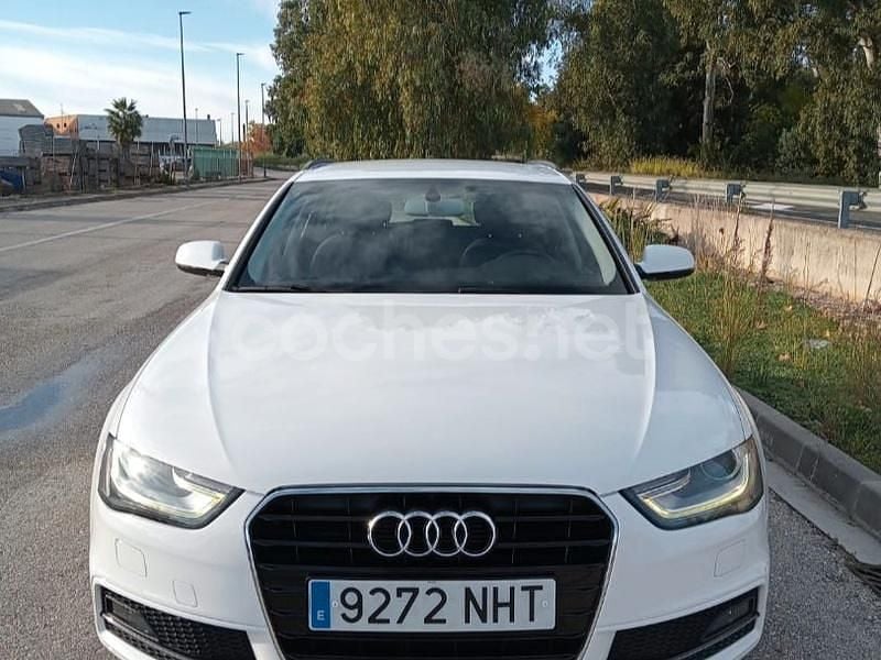 Usado Audi A4 S-Line 150 CV (110 kW) 2015 Blanco Familiar