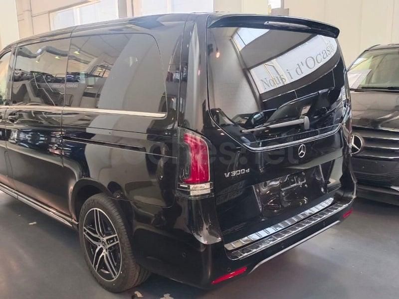 Nuevo Mercedes V300 Avantgarde 237 CV (174 kW) 2025 Negro Monovolumen