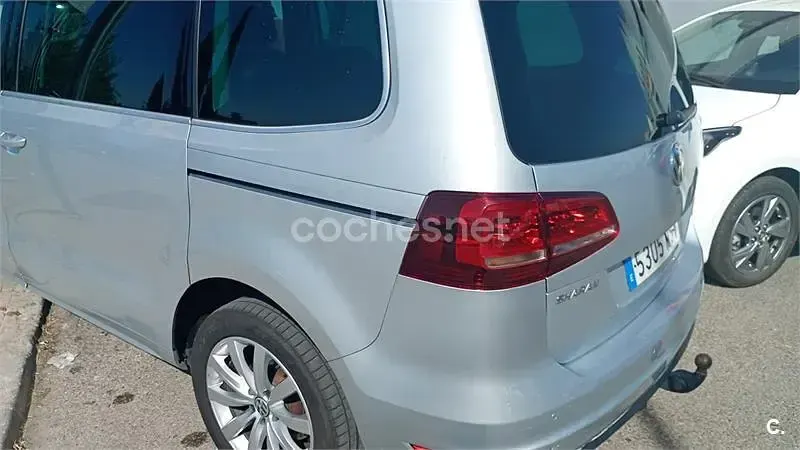 Usado VW Sharan Advance 150 CV (110 kW) 2019 Gris / plata Monovolumen