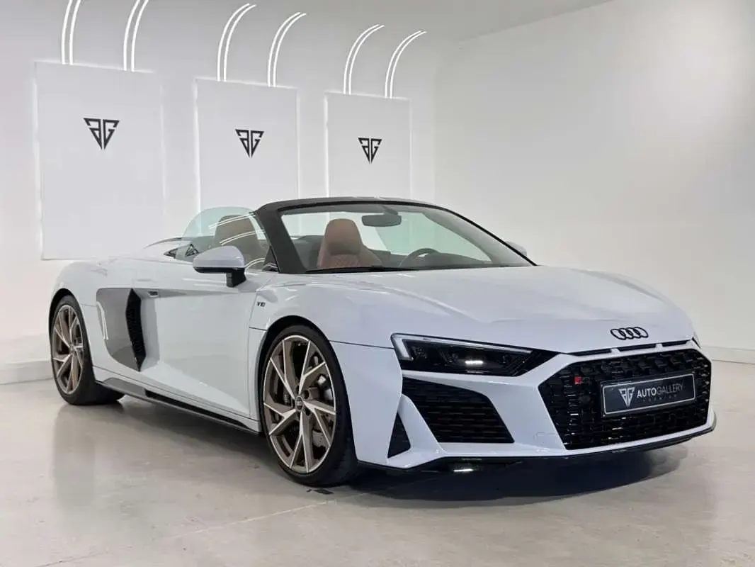 Usado Audi R8 Spyder Premium 540 CV (397 kW) 2021 Gris Descapotable