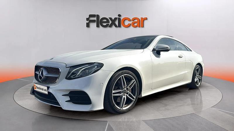 Usado Mercedes E220 194 CV (142 kW) 2018 Blanco Coupe