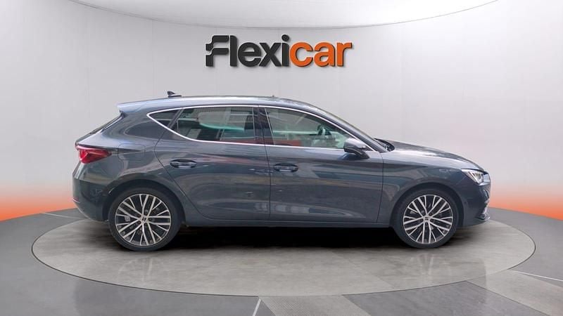 Usado Seat Leon 150 CV (110 kW) 2020 Gris Familiar