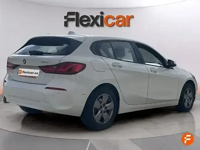 Usado BMW 116 116 CV (85 kW) 2021 Blanco Utilitario