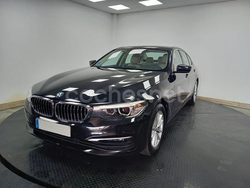 Negro Usado 2019 BMW 530e Berlina | 24.790 € (Buen precio) - Imagen 1/4
