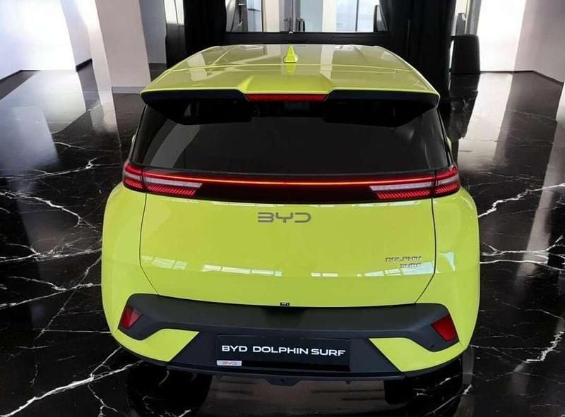 Nuevo BYD Dolphin Surf Active 64 kW (88 CV) 2025 Amarillo Utilitario