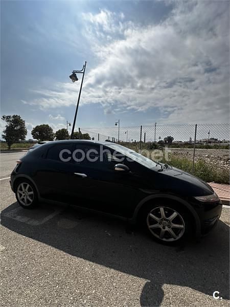 Usado Honda Civic Sport 140 CV (102 kW) 2007 Negro Berlina