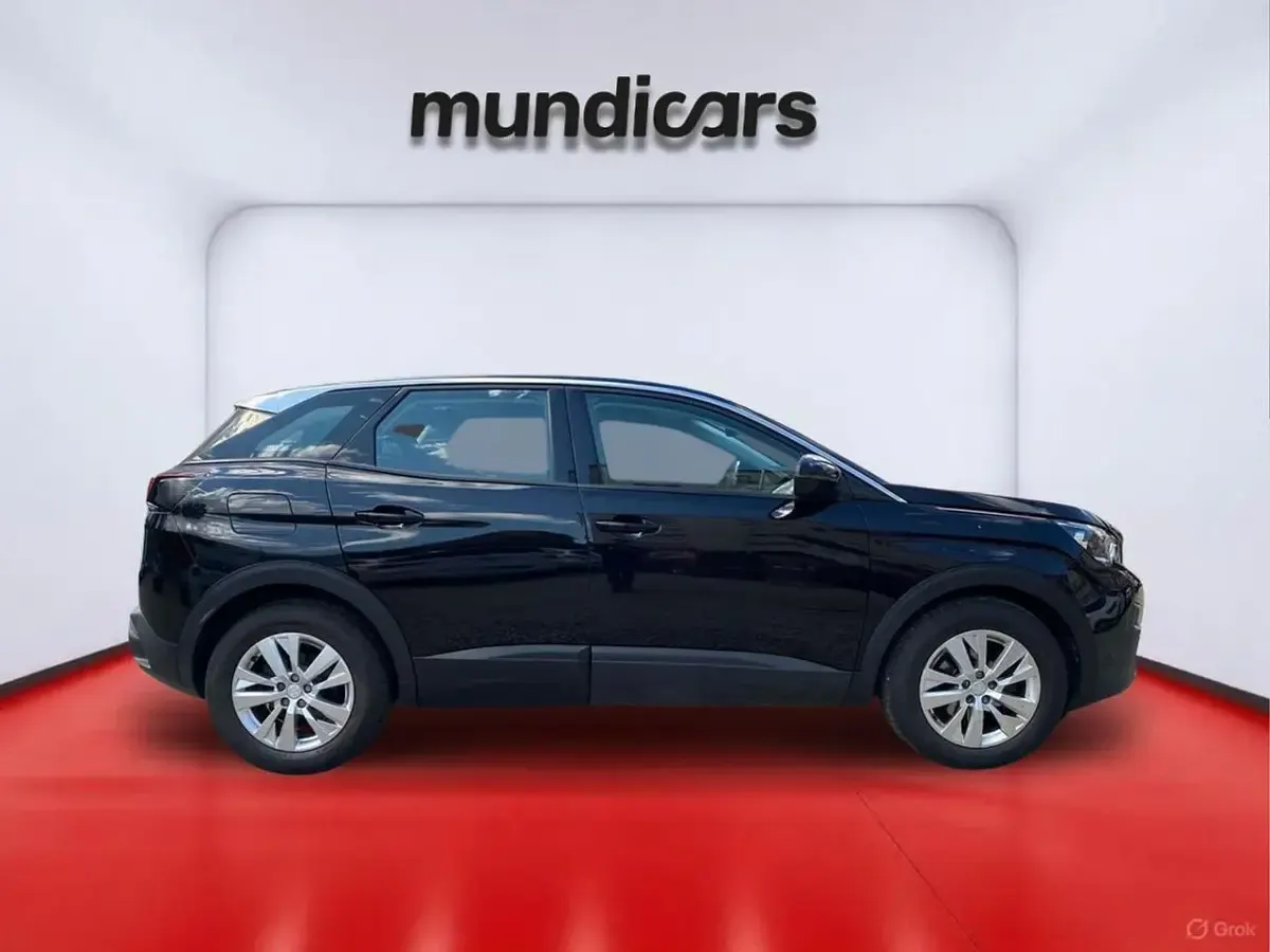 Usado Peugeot 3008 Active 131 CV (96 kW) 2019 Negro SUV