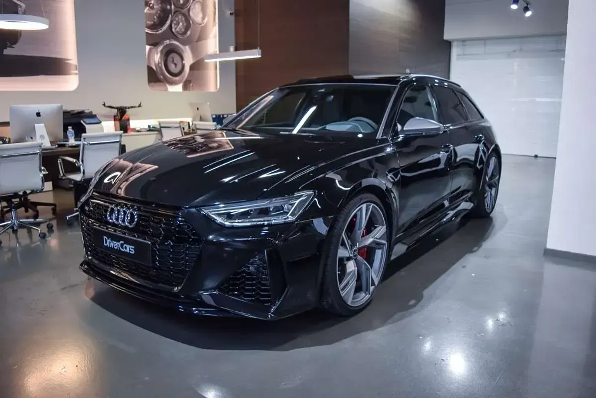 Nuevo Audi RS6 Performance 630 CV (463 kW) 2026 Negro Familiar