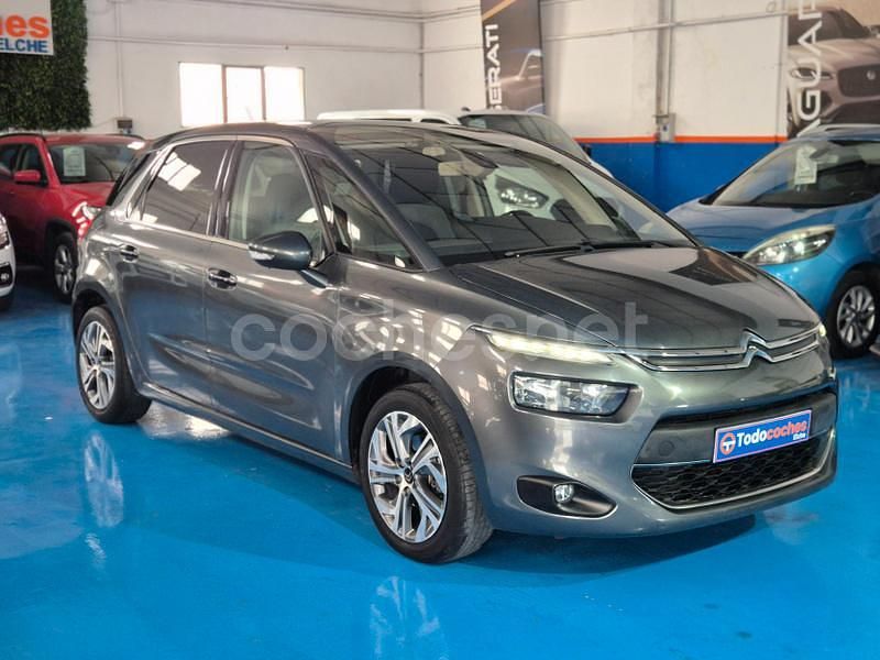 Usado Citroën C4 Picasso Shine 120 CV (88 kW) 2016 Blanco Monovolumen