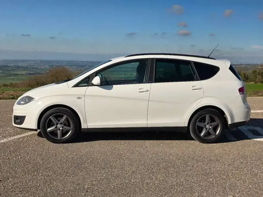 Occasion Seat Altea I-Tech 105 PK (77 kW) 2013 Wit MPV