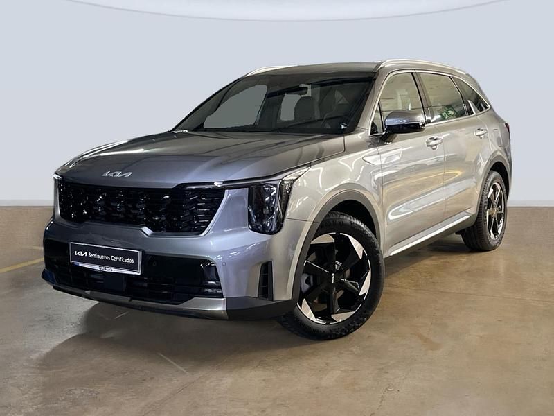 Gris Nuevo 2025 Kia Sorento SUV | 49.465 € (Buen precio) - Imagen 1/4