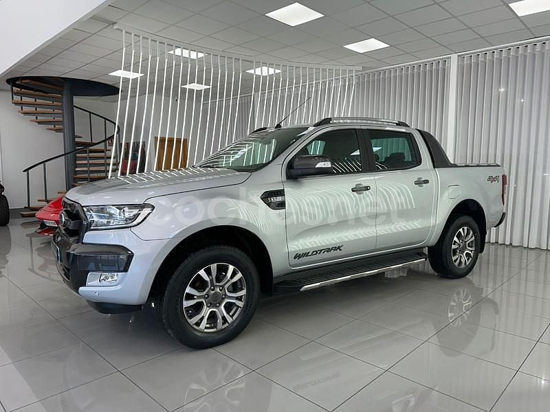Usado Ford Ranger Wildtrack 200 CV (147 kW) 2019 Gris / plata Recogida
