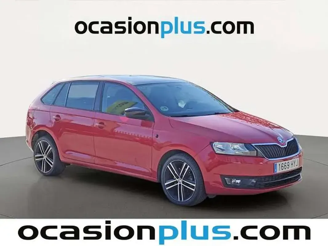 Usado Skoda Rapid Ambition 90 CV (66 kW) 2014 Rojo Utilitario