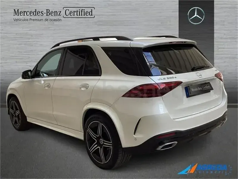 Usado Mercedes GLE300 269 CV (197 kW) 2023 Blanco SUV