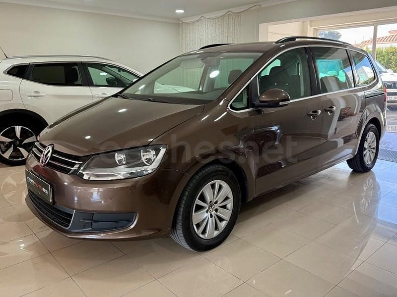 Usado VW Sharan Edition 140 CV (102 kW) 2011 Marrón Monovolumen