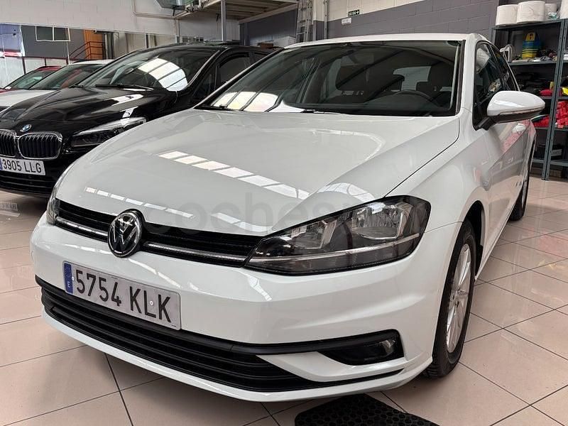 Usado VW Golf VII Edition 115 CV (84 kW) 2018 Blanco Berlina