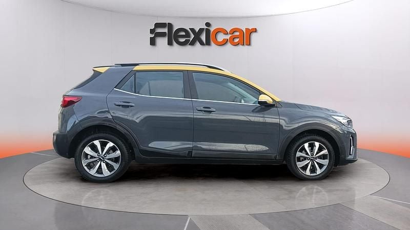 Usado Kia Stonic 120 HP (88 kW) 2021 Cinzento SUV