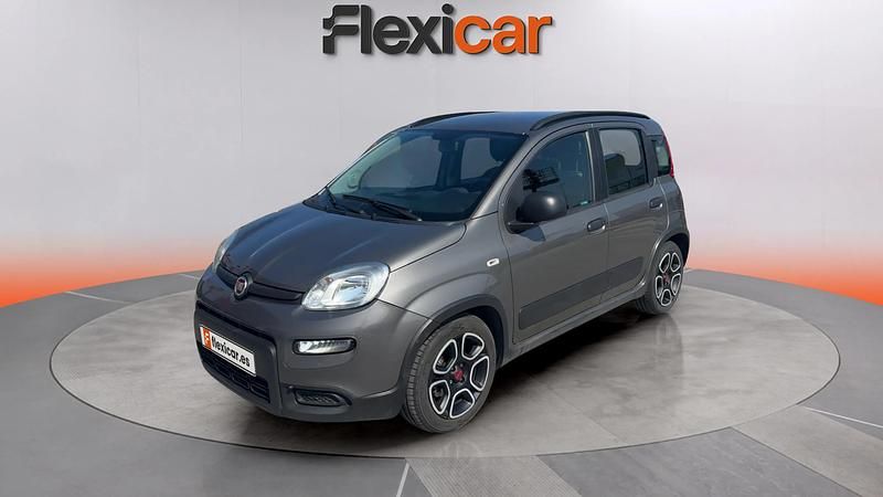 Usado Fiat Panda City Life 71 CV (52 kW) 2022 Gris Utilitario