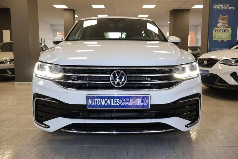 Usado VW Tiguan R-line 150 CV (110 kW) 2021 Blanco SUV