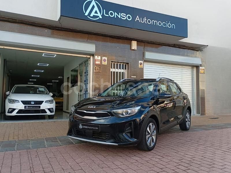 Negro Usado 2022 Kia Stonic SUV | 14.990 € (Precio justo) - Imagen 1/4