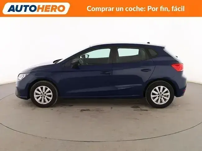 Usado Seat Ibiza Reference 95 CV (69 kW) 2018 Azul Utilitario